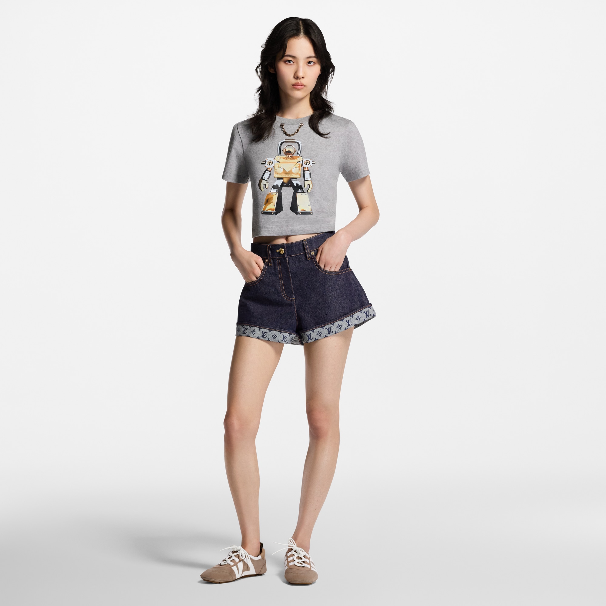 遊び心を毎日の装いに【LOUIS VUITTON】ロボットクロップトップ louis-vuitton--